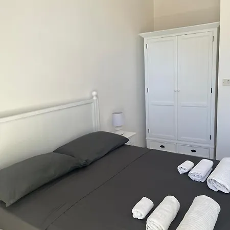 Daire Bianca, Seaside Panoramic Rooftop *