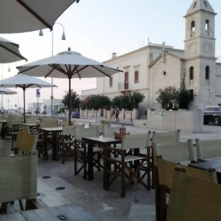 Bianca, Seaside Panoramic Rooftop