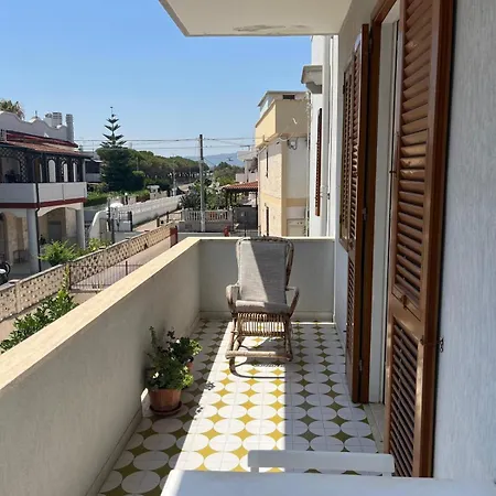 Bianca, Seaside Panoramic Rooftop Apartman
