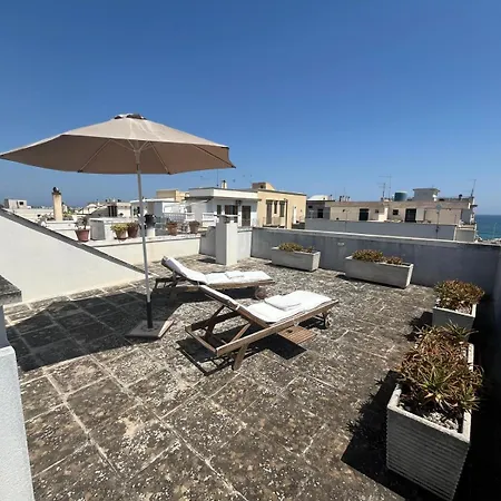 Apartment Bianca, Seaside Panoramic Rooftop *