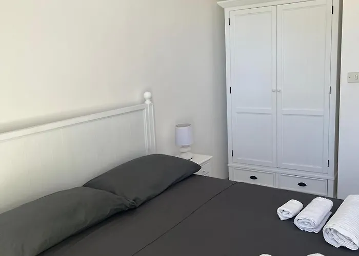 Apartment Bianca, Seaside Panoramic Rooftop *